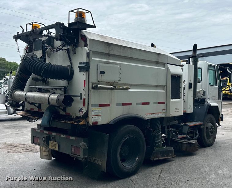 image for item DP8421 2007 Sterling  SC-8000 street sweeper truck