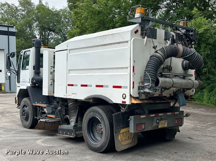 image for item DP8421 2007 Sterling  SC-8000 street sweeper truck