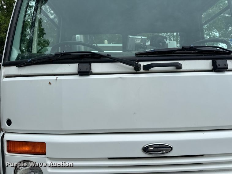 image for item DP8421 2007 Sterling  SC-8000 street sweeper truck