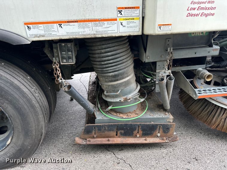 image for item DP8421 2007 Sterling  SC-8000 street sweeper truck