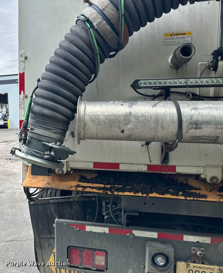 image for item DP8421 2007 Sterling  SC-8000 street sweeper truck