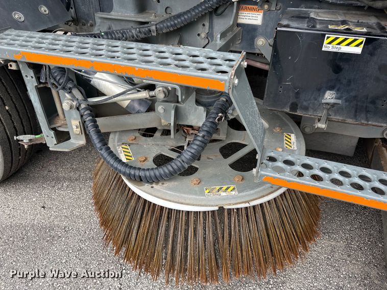 image for item DP8421 2007 Sterling  SC-8000 street sweeper truck