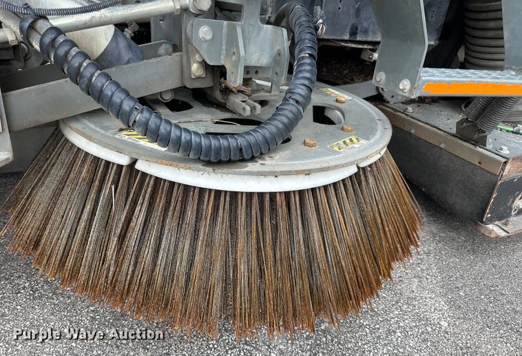 image for item DP8421 2007 Sterling  SC-8000 street sweeper truck