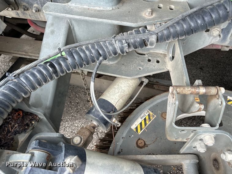 image for item DP8421 2007 Sterling  SC-8000 street sweeper truck