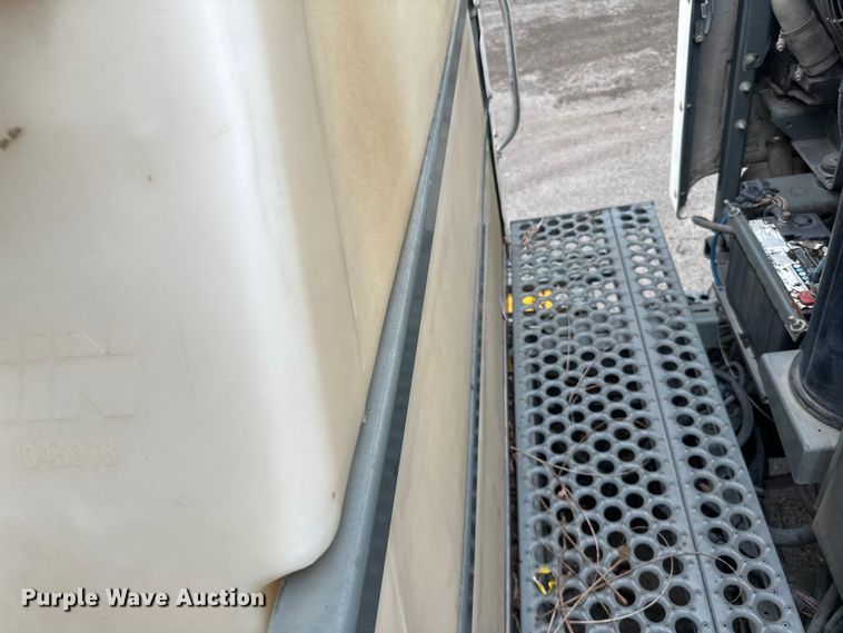 image for item DP8421 2007 Sterling  SC-8000 street sweeper truck