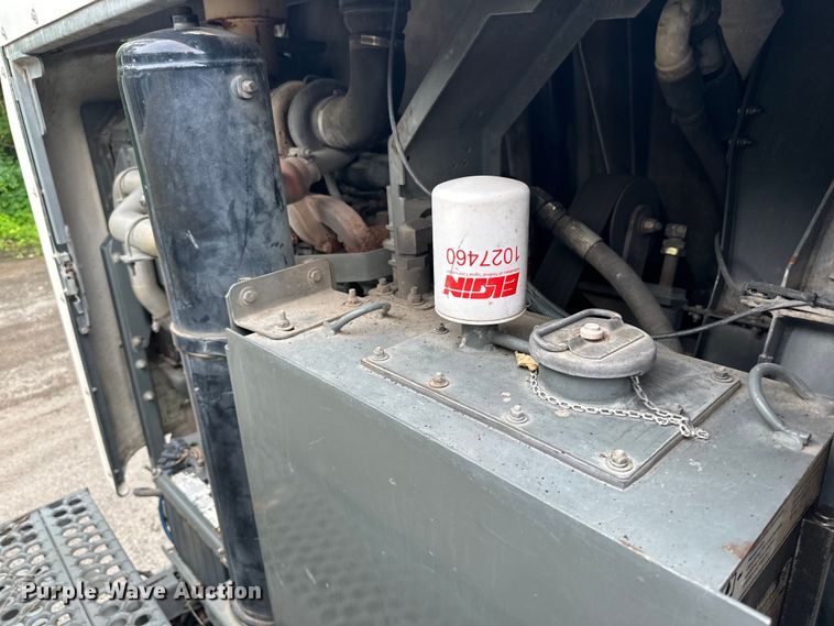 image for item DP8421 2007 Sterling  SC-8000 street sweeper truck