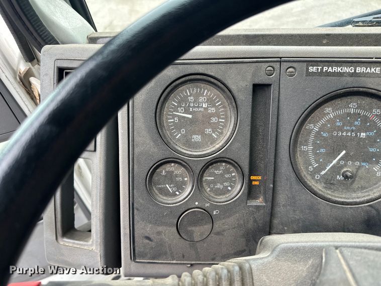 image for item DP8421 2007 Sterling  SC-8000 street sweeper truck