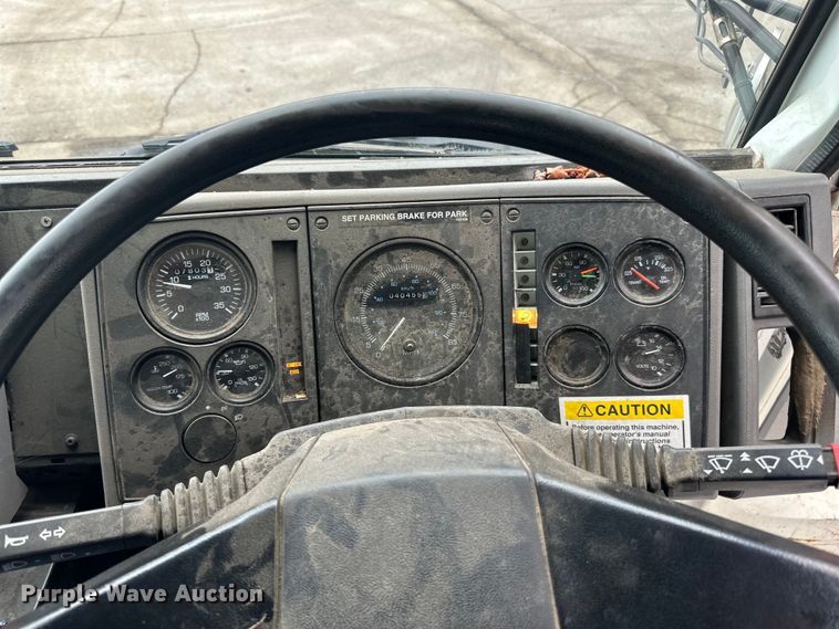 image for item DP8421 2007 Sterling  SC-8000 street sweeper truck