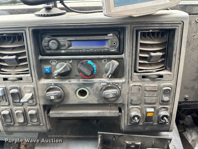 image for item DP8421 2007 Sterling  SC-8000 street sweeper truck