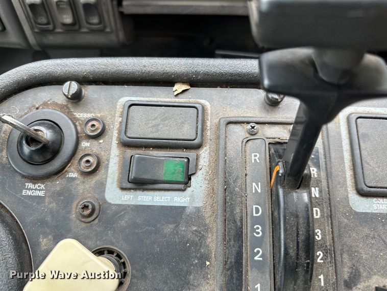 image for item DP8421 2007 Sterling  SC-8000 street sweeper truck