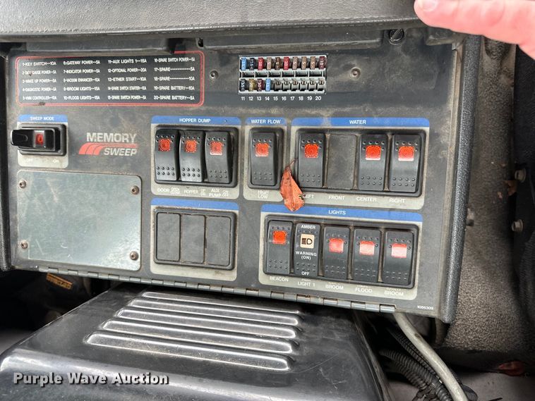 image for item DP8421 2007 Sterling  SC-8000 street sweeper truck