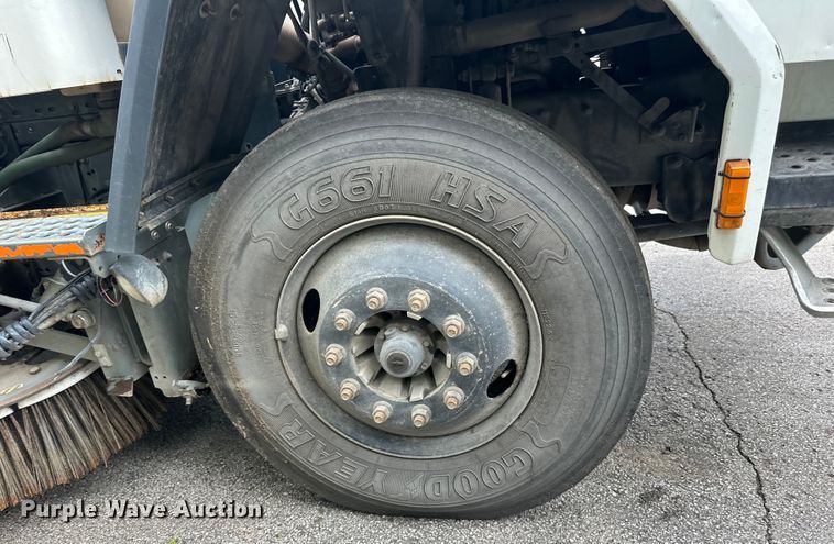 image for item DP8421 2007 Sterling  SC-8000 street sweeper truck