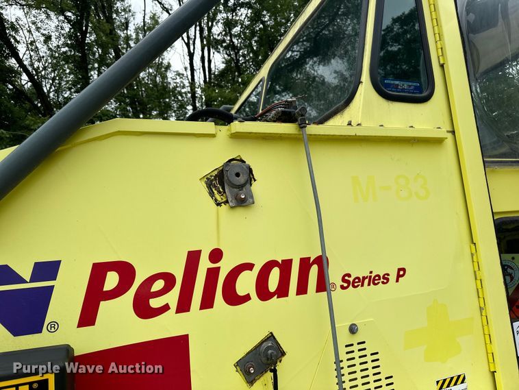 image for item DP8422 2004 Elgin  Pellican Series P street sweeper 