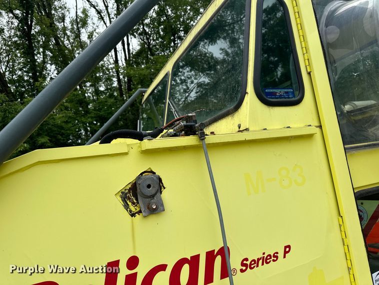 image for item DP8422 2004 Elgin  Pellican Series P street sweeper 