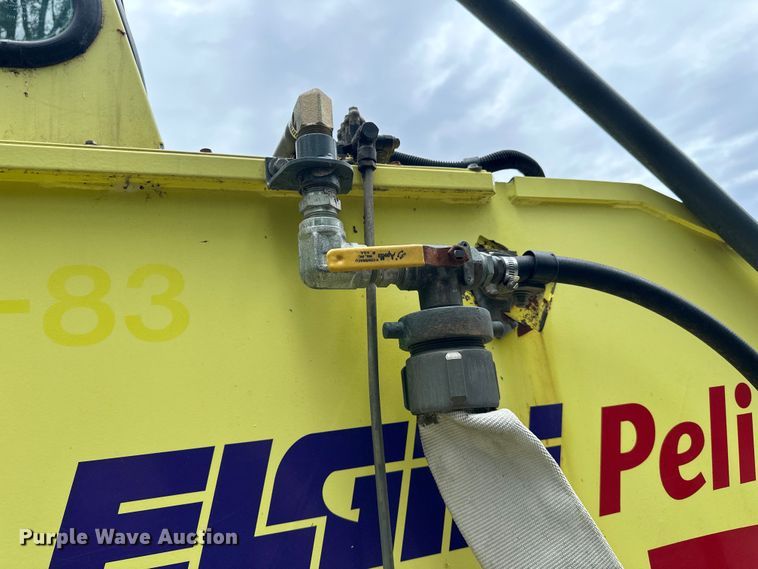 image for item DP8422 2004 Elgin  Pellican Series P street sweeper 