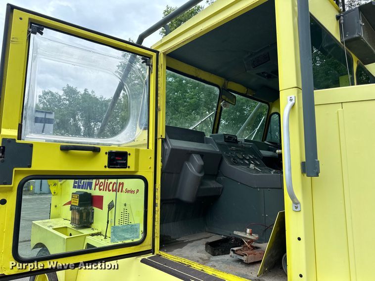 image for item DP8422 2004 Elgin  Pellican Series P street sweeper 