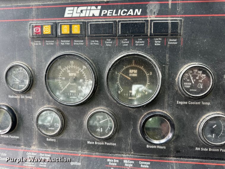 image for item DP8422 2004 Elgin  Pellican Series P street sweeper 