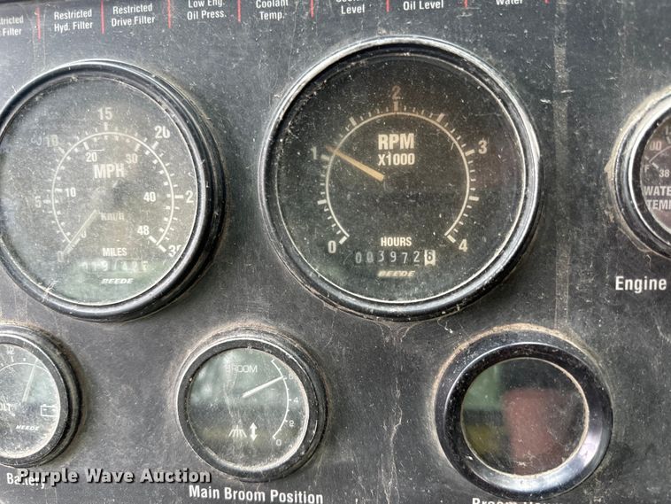 image for item DP8422 2004 Elgin  Pellican Series P street sweeper 