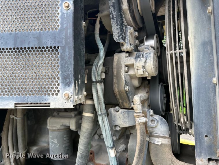 image for item DP8422 2004 Elgin  Pellican Series P street sweeper 