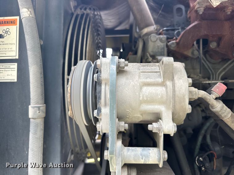 image for item DP8422 2004 Elgin  Pellican Series P street sweeper 