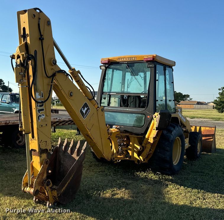 image for item DQ6836 John Deere 310D backhoe