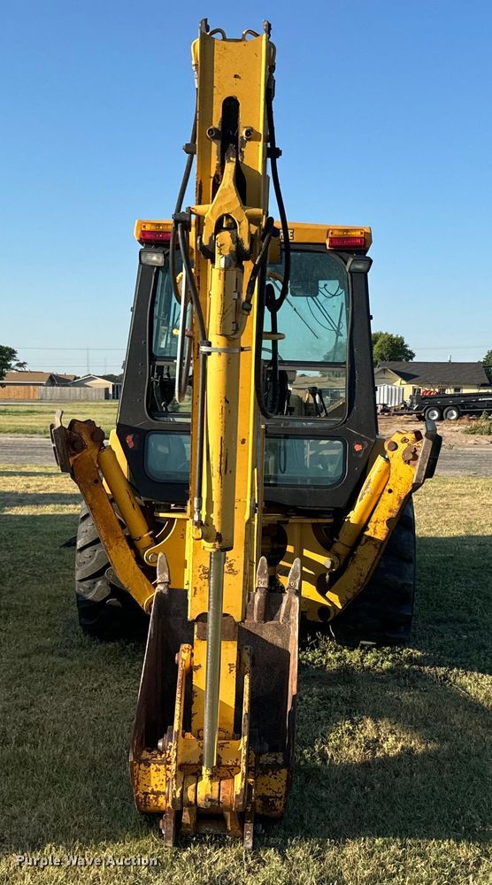 image for item DQ6836 John Deere 310D backhoe