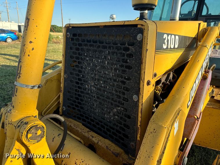 image for item DQ6836 John Deere 310D backhoe