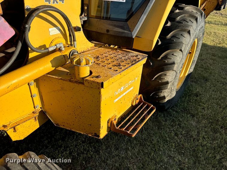 image for item DQ6836 John Deere 310D backhoe