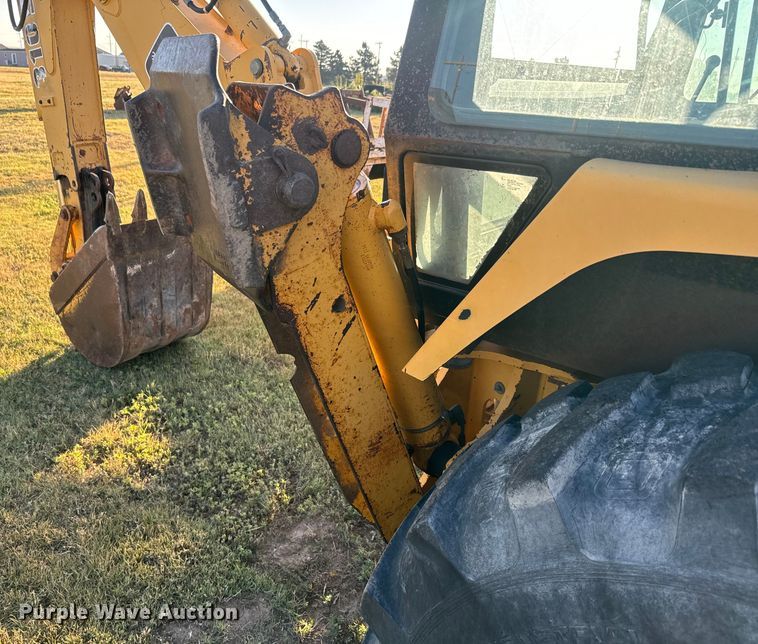 image for item DQ6836 John Deere 310D backhoe