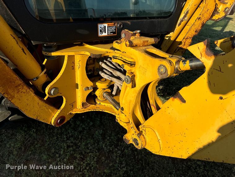 image for item DQ6836 John Deere 310D backhoe
