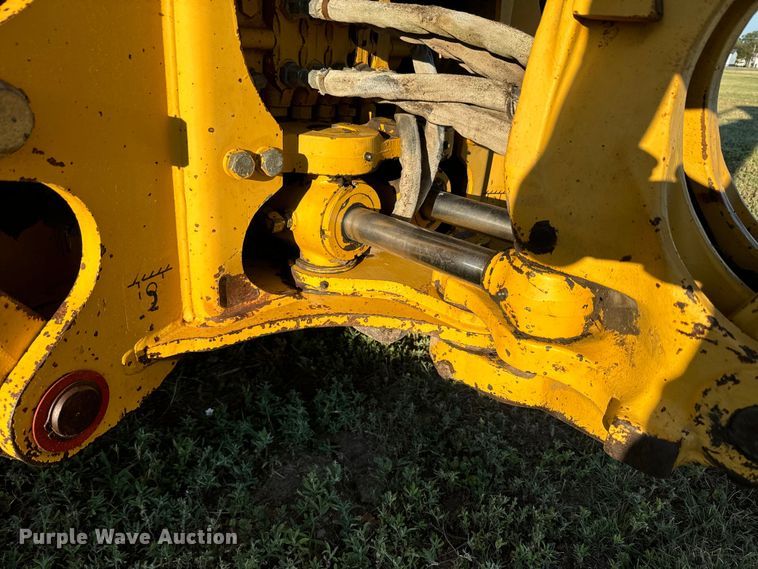 image for item DQ6836 John Deere 310D backhoe