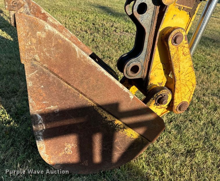 image for item DQ6836 John Deere 310D backhoe