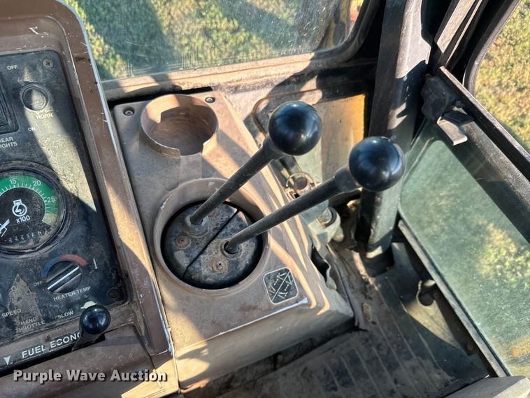 image for item DQ6836 John Deere 310D backhoe