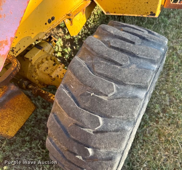 image for item DQ6836 John Deere 310D backhoe