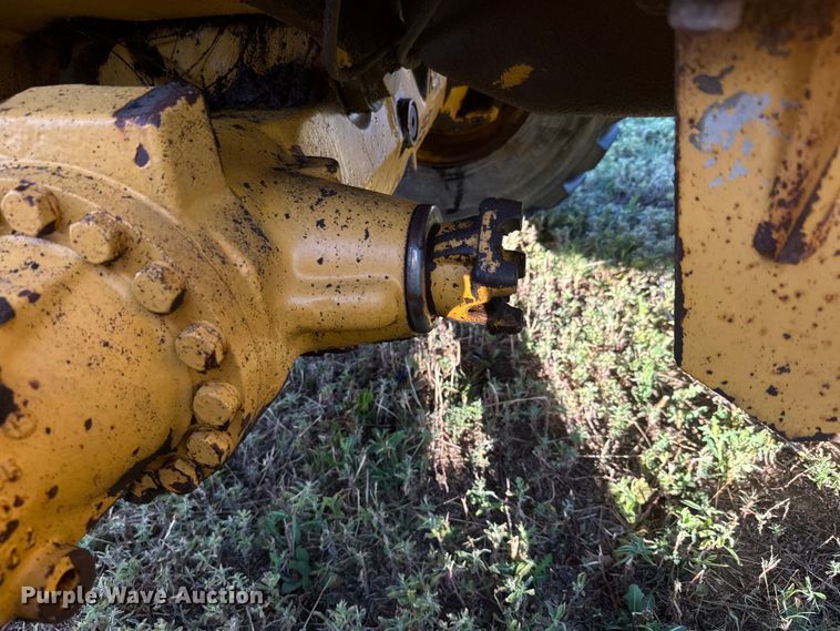 image for item DQ6836 John Deere 310D backhoe