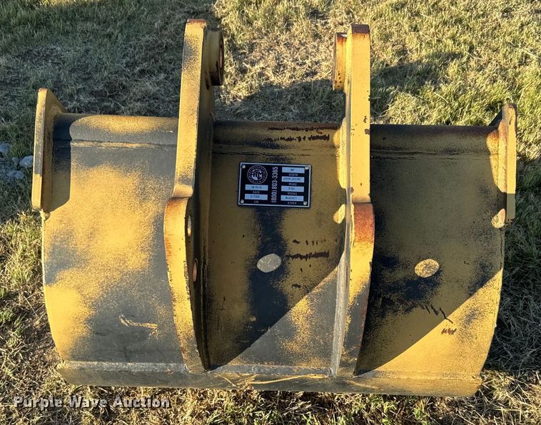 image for item DQ6836 John Deere 310D backhoe