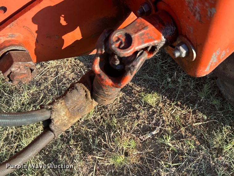 image for item DQ6837 1995 Ditch Witch  400SX trencher