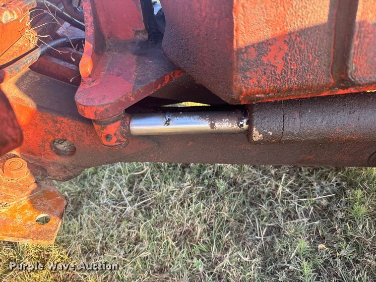 image for item DQ6838 1985 Ditch Witch 4010 trencher