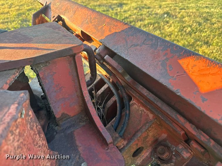 image for item DQ6838 1985 Ditch Witch 4010 trencher