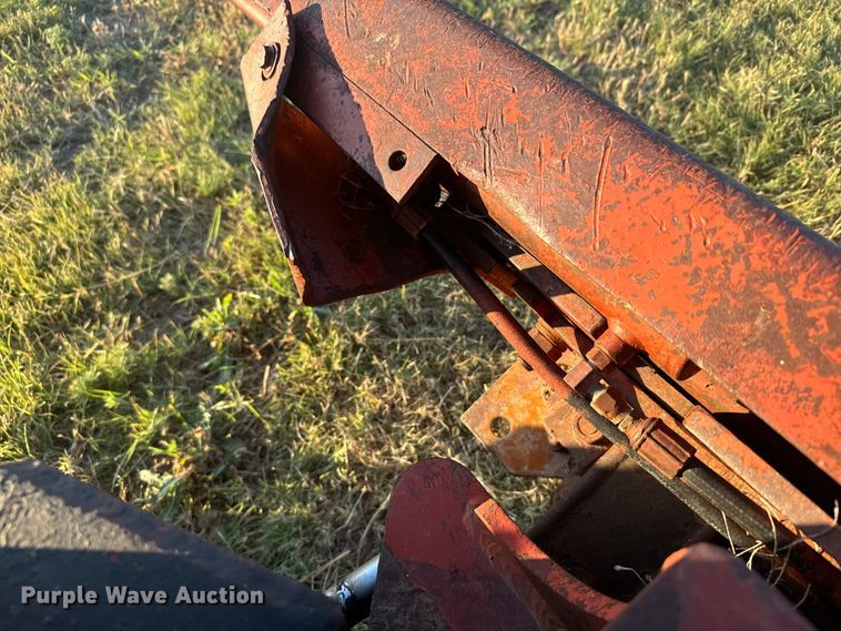 image for item DQ6838 1985 Ditch Witch 4010 trencher