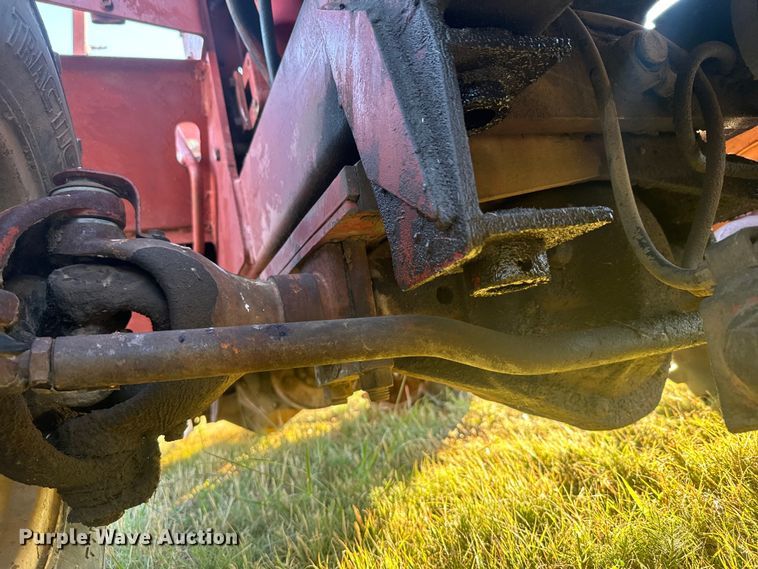 image for item DQ6838 1985 Ditch Witch 4010 trencher