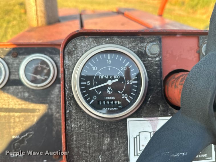 image for item DQ6838 1985 Ditch Witch 4010 trencher