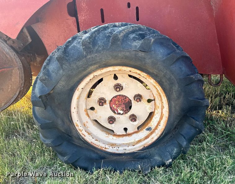 image for item DQ6838 1985 Ditch Witch 4010 trencher