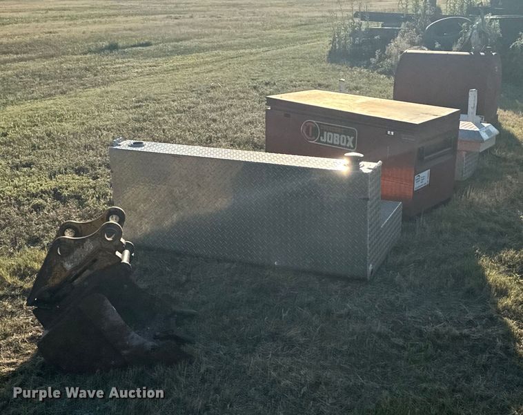 image for item DQ6839 Tools