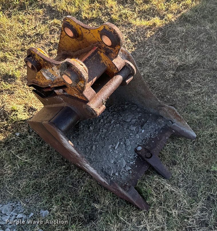 image for item DQ6839 Tools