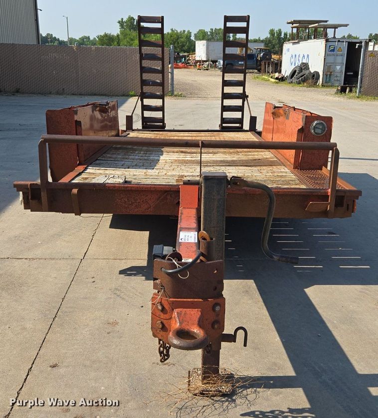 image for item DQ6848 1995 Charles Machine Works TP18-1 equipment trailer