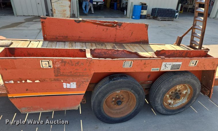 image for item DQ6848 1995 Charles Machine Works TP18-1 equipment trailer