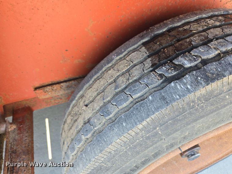 image for item DQ6848 1995 Charles Machine Works TP18-1 equipment trailer