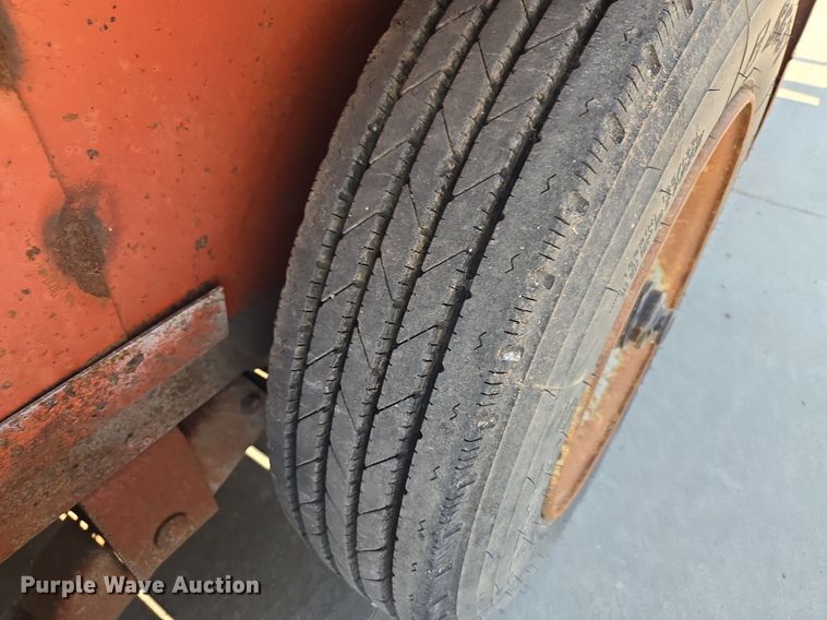 image for item DQ6848 1995 Charles Machine Works TP18-1 equipment trailer