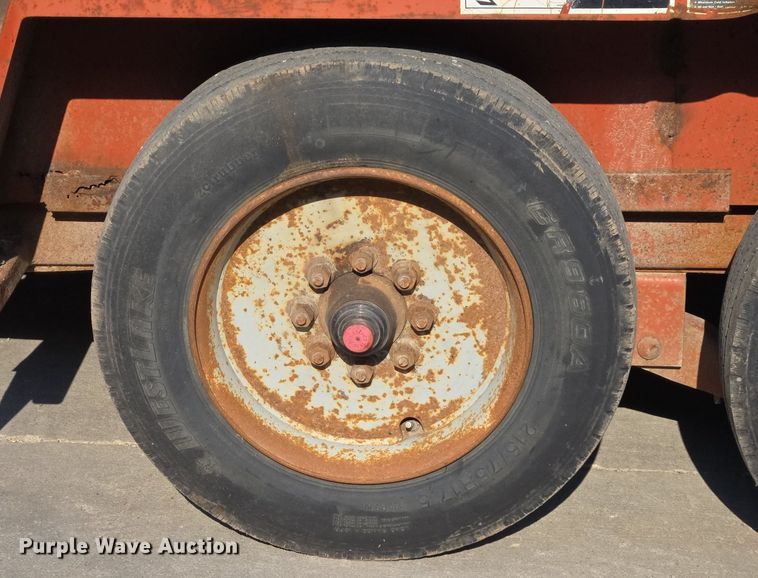 image for item DQ6848 1995 Charles Machine Works TP18-1 equipment trailer